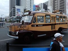 　9時より数十秒前に5番のりばに到着
　バスは、まだ入ってません。
　待機場でスタンバイしていて、私が来たのを確認してから入ってきました。
　他のお客さんの手前、私が待たせたことにしないための配慮でしょうか。
　運転手さんの気遣いに感謝です。