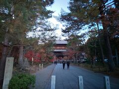 南禅寺
。。は今回は通り過ぎて