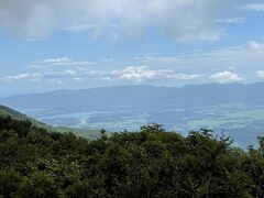 佐渡金山から大佐渡スカイラインを登っていきます。かなりの勾配です。