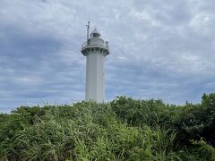 沢崎鼻灯台まで、足をのばしました。