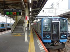 橋本駅で相模線に乗り換え。
相模線は、他路線ではなにかと不評？のこの電車に置き換わった。
でも、ここではそういう話は聞かないですねえ。