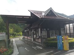 高山から車で約１時間

今回のキャンプ場、
奥飛騨温泉郷オートキャンプ場に到着。