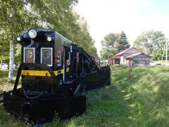 この道の駅には相生鉄道公園が隣接しており
駅舎ではカフェも営業中でした。除雪列車も展示されてました。