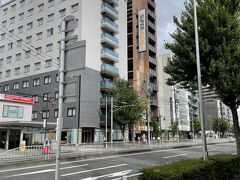今回の宿泊ホテルは、温泉の付いたスーパーホテルです。名古屋駅近くですが、この時期は外は猛暑の為、ホテルまで10分程歩くのも辛かったです。