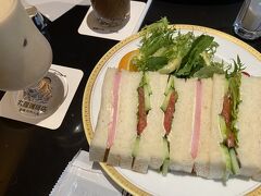 羽田空港で食べたサンドイッチ
丸福珈琲店