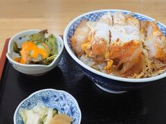 そば屋のカツ丼