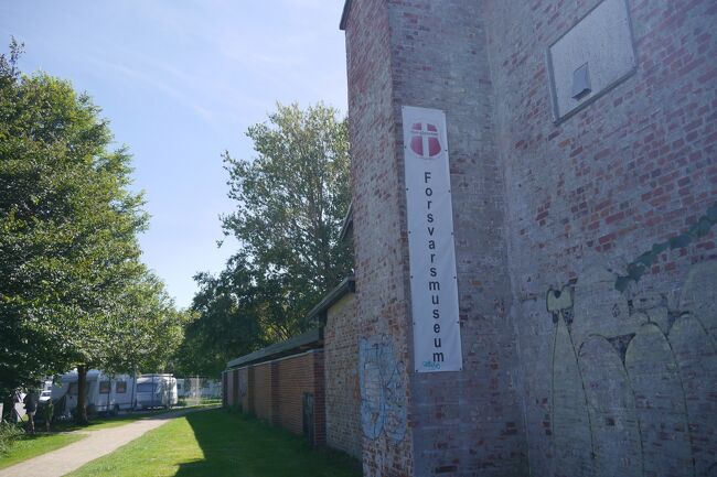 で、目的地はDefence and Garrison Museumというところです!