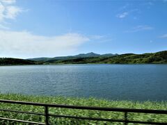 久種湖から見える礼文岳