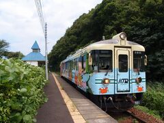 橋を越えて次の駅、丹後神崎で下車しました。
ここで休憩しつつ戻りの列車を待つことに。