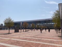 旭川駅へ徒歩で移動し、駅前のスタバで充電休憩してました。