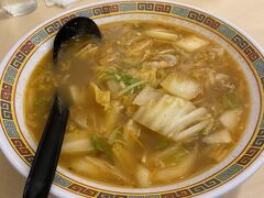 ランチ、少し遅くなりました。
天理ラーメン。
おいしかったです。