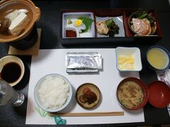 ●岡田旅館

4日目の朝です。
今朝も、旅館で朝食を頂きました。