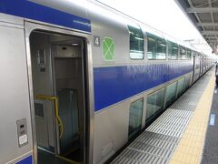 勝田駅のホームに降りるのって多分初めてのような気がします。