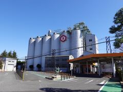 「キッコーマンもの知りしょうゆ館」は、キッコーマンしょうゆ工場内にある博物館です。残念ながら長期休館中で、再開のめどは立っていないようです。工場外観の見学は可能ですが、想像以上に規模の大きな施設なのに驚きでした。