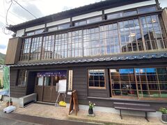 赤3番

崎津資料館みなと屋

昭和初期の旅館を改修

入館料100円

