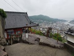 やっと千光寺の本堂が見えてきました