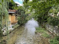 巽橋も朝が早いとこの通り