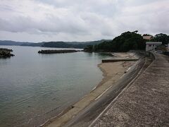 安楽島海水浴場は波が穏やかです。
子供でも安心して遊べそうなビーチでした。