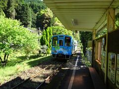 根笠駅で下車。清流みはらし駅の隣駅です。