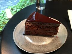 鎌倉山の『House of Flavours』のチョコレートケーキ！