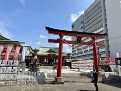 到着～

このすぐ先にはホテルJALシティ羽田。
人口的な街の中にある神社というのが良き。