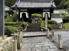 帰り道に立ち寄った禅定寺。