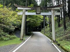 そして猿丸神社。