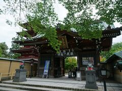 弘前市内に戻ってきて、少し市内を観光
まずは最勝院へ
歴史は古く、1532年、常陸国出身の弘信という人が、堀越城下にお堂を建立したことに始まるそうです。

