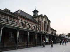 宮原眼科は台中駅(※)の近くにあります。
さあ、0泊の旅人である私は、そろそろ撤退です。

※新幹線の高鉄とは場所は異なります。
　感覚的には、新横浜駅と横浜駅みたいな。

