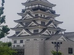 ズーム。福山城博物館でもあるのですよね