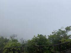 何も見えないの図。雨風激しすぎて withoutドラ。