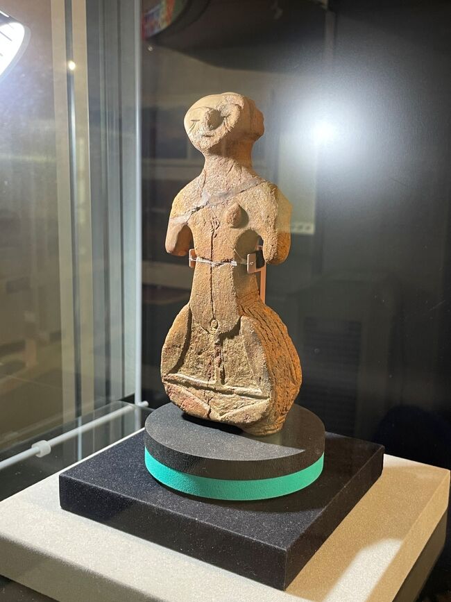 ★縄文初期『黒石環』204g。博物館展示品。埋蔵文化財。遺跡群出土の本物品です。 個性的な土偶たちと土器をじっくり鑑賞ー神奈川県埋蔵文化財