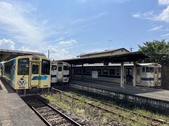 田川後藤寺駅です。
日田彦山線と平成筑豊鉄道が並んでいます。
