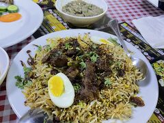 Qasir Al Qulaiah Restaurantで夕食