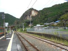 三河槇原駅で擦れ違い