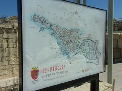 ヴィットリオーザは、先ほどのセングレアと並ぶように突き出た岬。