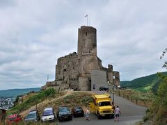 Burg Landshut（ランツフート城）

かつてローマ人が防衛のための要塞として建てたことが始まりであり、その後13世紀の終わりにトリーアの大司教ハインリヒ2世によって現在の形となる城が築かれました。