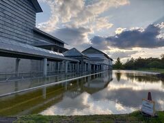 高知県立美術館