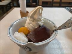 成田空港からは旅友の情報で…

ジェットスターを利用し高知空港からの乗客へのキャンペーンで
スカイライナーに乗車券のみで乗れるという～
（9月末まで）
窓口へ行きチケットをいただく
久しぶりのスカイライナーはやっぱりいいね

京成上野駅で子供の時から大好きなみはしのあんみつを食べて帰る

高知、初めてだったが大自然、食べ物、
など色々素晴らしくまた行きたい！と強く思わせる
魅力的な所だった
