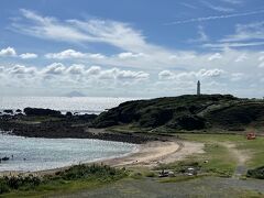 爪木崎の海岸、灯台まで行ってみます