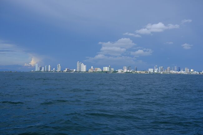 16:13  　ラン島からの帰り．．．パタヤを望む