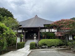 伊豆急下田の駅近くにある稲田寺。
幕府の開港で、ロシア使節プチャーチンとの交渉に当たった幕府側の宿舎となったところ。