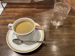 東急プラザ蒲田にある「市美多寿」という純喫茶を訪問し、コーヒーのホットをいただきました！
ホットケーキが有名だそうで、なかなかの大人気店でした。
