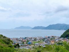 Ushio Chocolatlはちょっとだけ高台に建っていたので、そこから望む瀬戸内海がなかなかキレイでした。　晴れてればもっと素晴らしい景色を楽しめただろうな…。
