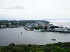 ロープウェイで大草山に行き、展望台からの眺望です