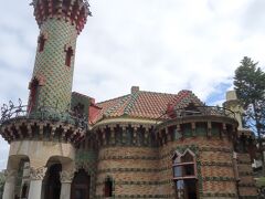 コミーリャス到着！
ガウディの「エル・カプリチョ」を見るためにはるばるここに来ました！
カタルーニャ以外にある数少ないガウディ建築です。