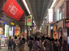 心斎橋筋はすごい人出ですね～。