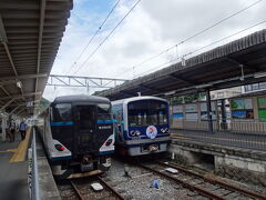 11時08分修善寺駅到着☆
お隣には何やらアニメキャラのラッピング電車が。