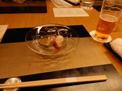 おまけ：2022年8月23日
和田倉で食事をした際の様子。先付です。