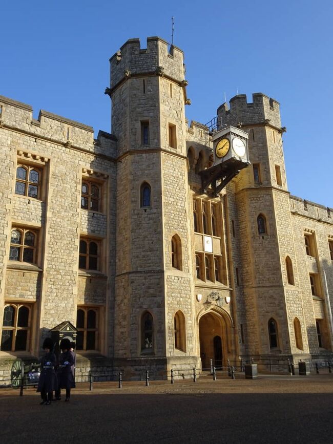 The Tower of London: Official Illustrated History: Impey